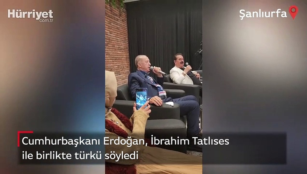 Cumhurbaşkanı Erdoğan, İbrahim Tatlıses ile birlikte türkü söyledi