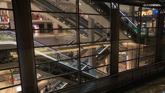 Франция: от забастовки не укрыться за границей