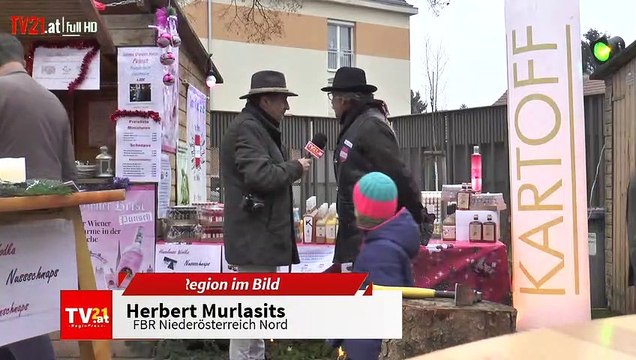 Free Blue Riders und Horvath Spirituosen Adventstand für Schmetterlingskinder
