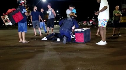 Grave acidente de trânsito deixa entregadora gravemente ferida