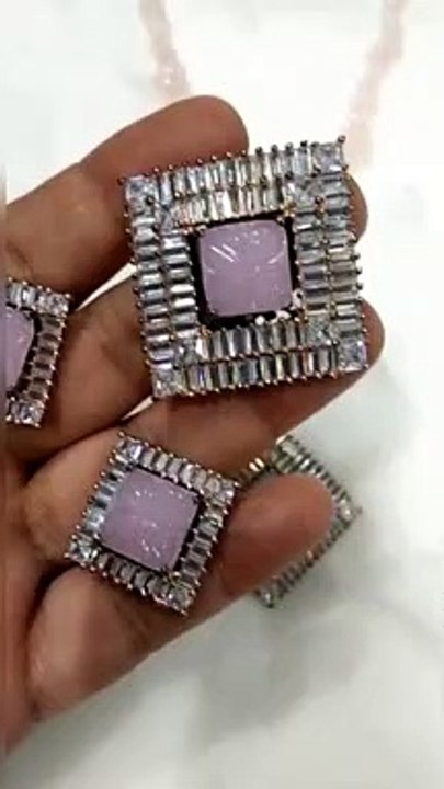 Crystal Chain With Pendant Set - Chain Pendant Designs