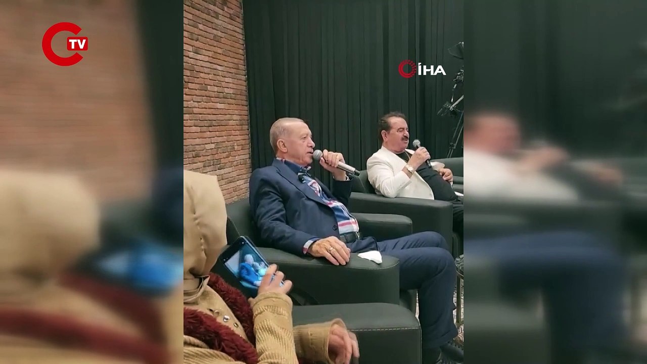 Cumhurbaşkanı Erdoğan, İbrahim Tatlıses ile birlikte türkü söyledi