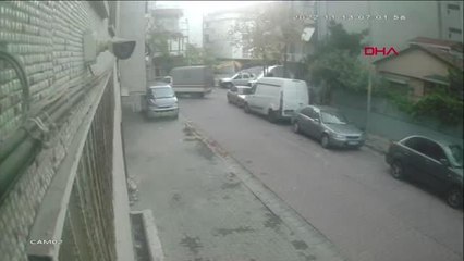 İSTANBUL-AVCILAR'DA 28 OTOMOBİL MOTORUNU ÇALAN 3 ŞÜPHELİ YAKALANDI