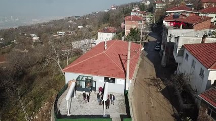 ATATÜRK'ÜN KURDUĞU OKULDA ÖNCE ÖĞRENCİ, ŞİMDİ İŞ KADINI OLDULAR