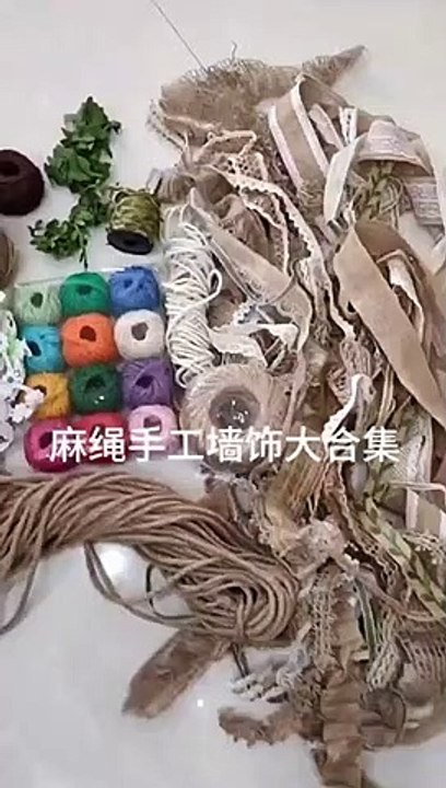 Recycle Plastic Bottles Into Cute Flower Pots - Gardening Ideas- Plastic bottle turn to useful thing