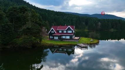 Gölcük gökyüzü ile birleşti, ortaya masalsı manzara çıktı