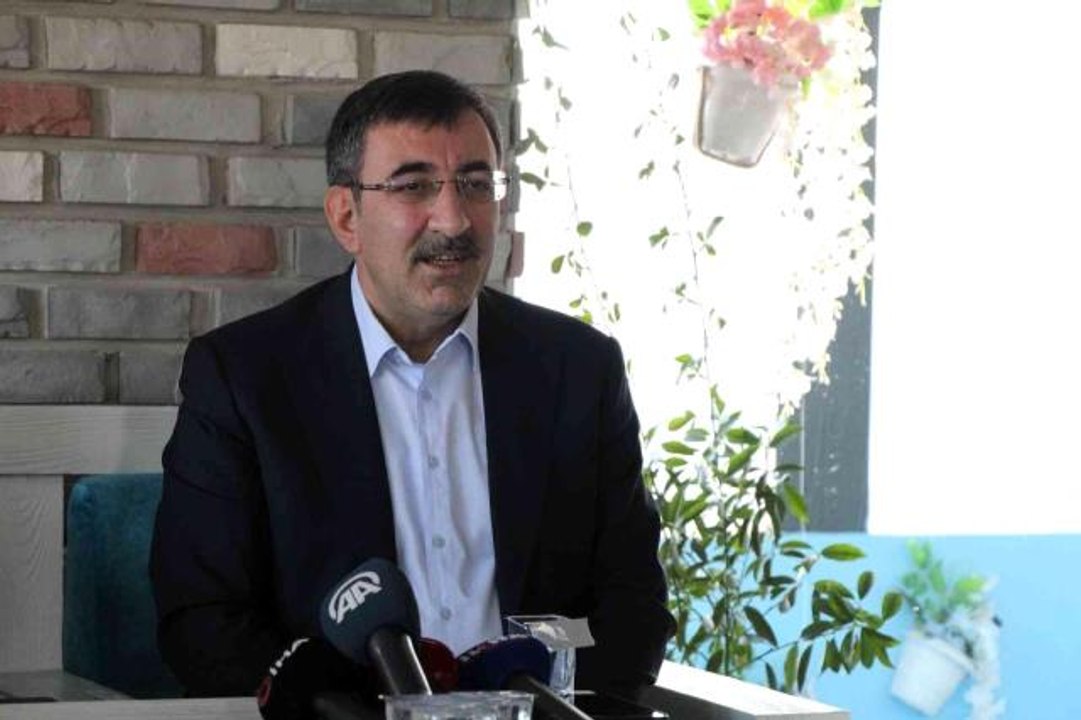 TBMM Plan ve Bütçe Komisyonu Başkanı Yılmaz: "Bingöl'de keşfedilen demir cevheri rezervi için ilk aşamada 550 milyon dolar yatırım öngörülüyor"