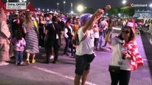 شاهد: براعة التحكم في الكرة المستديرة في شوارع الدوحة تضفي المرح على أجواء مونديال قطر