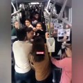 Metrobüste saç saça baş başa erkek kavgası
