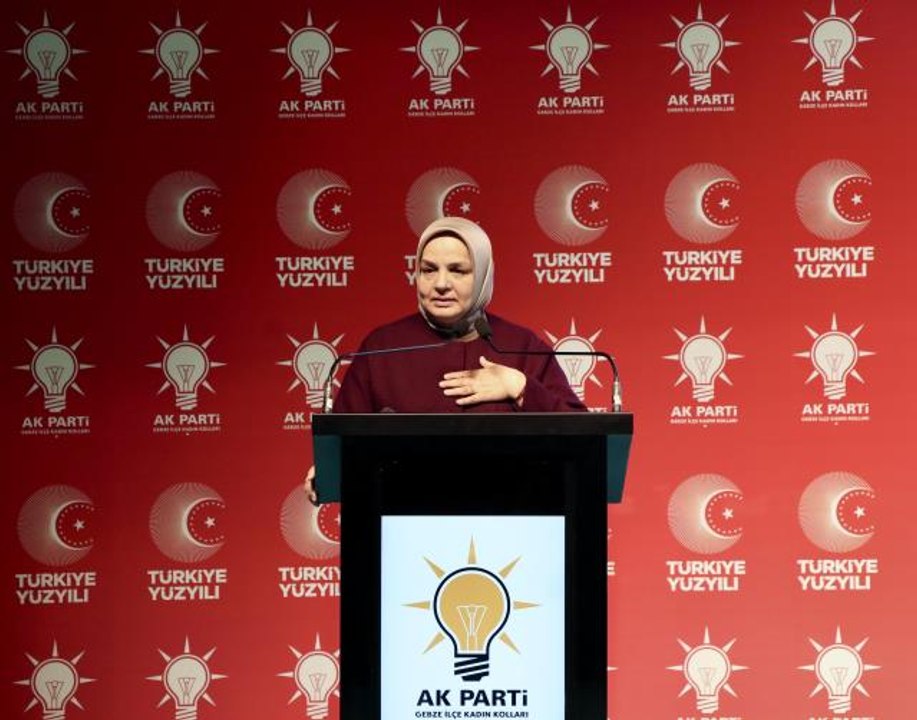 AK Parti Genel Merkez Kadın Kolları Başkanı Keşir, Kocaeli'de konuştu