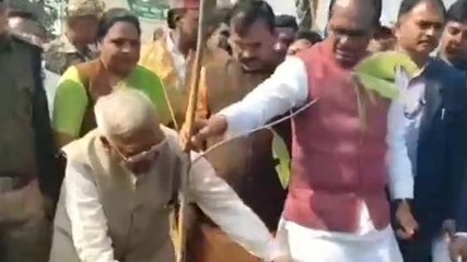 पातालपानी पहुँचे राज्यपाल और मुख्यमंत्री,टंट्या भील बलिदान दिवस समारोह में की शिरकत