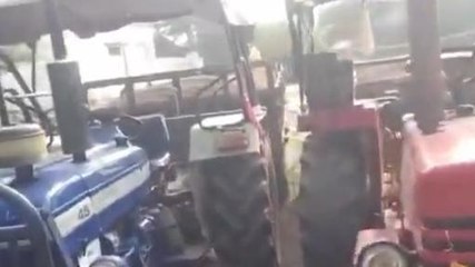 गुना : रेत माफियाओं पर पुलिस की बड़ी कार्यवाही, तीन ट्रेक्टर किये जप्त