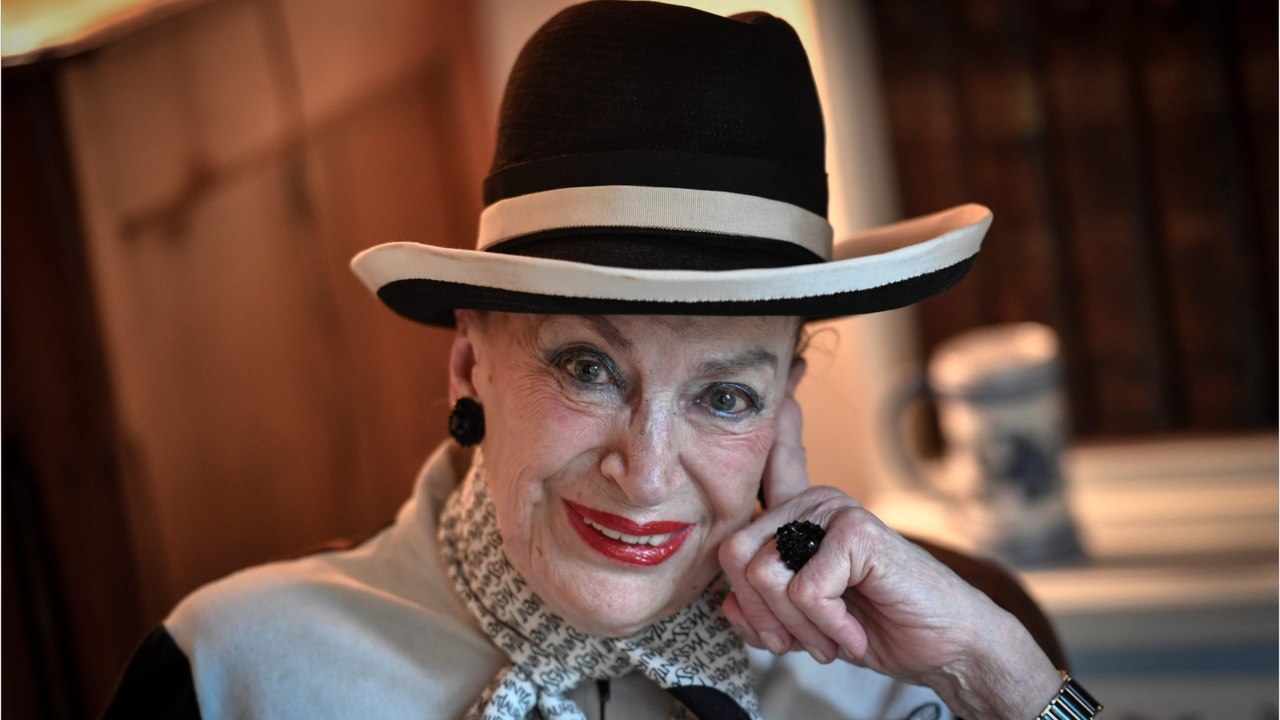 VOICI : Miss France 2023 : Geneviève de Fontenay secrètement liée à une candidate au titre