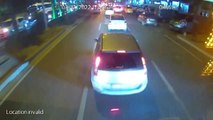 KAHRAMANMARAŞ - Halk otobüsü şoförü ile otomobil sürücüsünün tartışması kameraya yansıdı