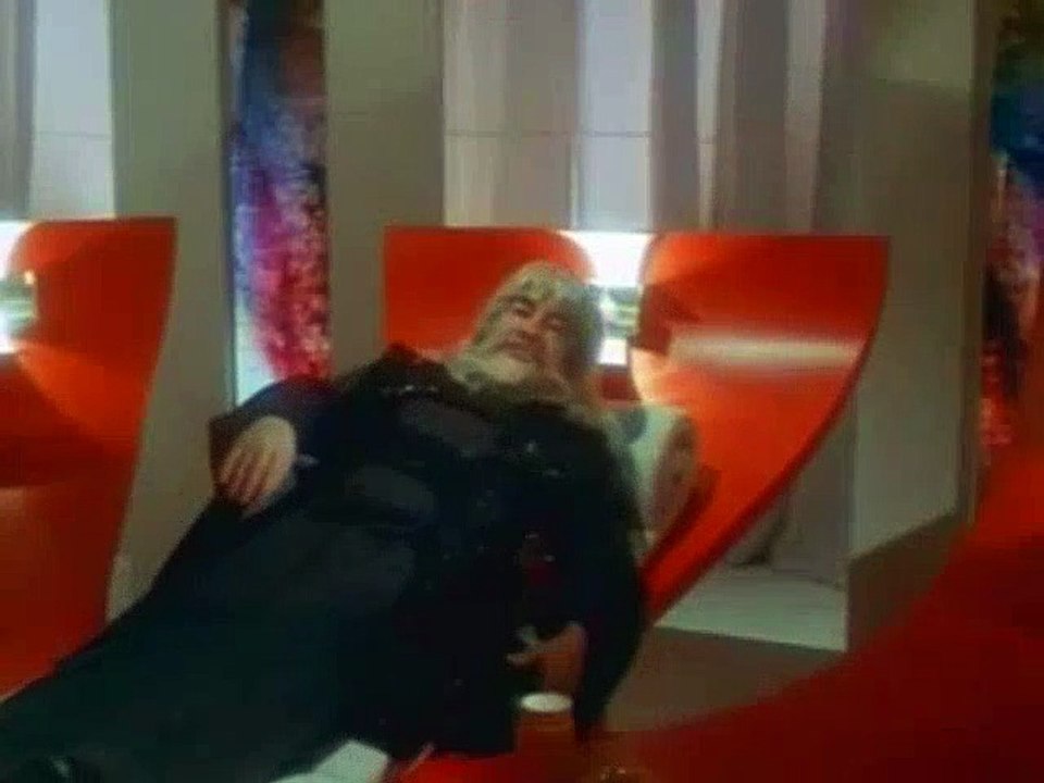 Space 1999 S01E17 The Last Sunset