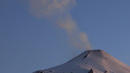 Chile on alert as Villarrica volcano rumbles