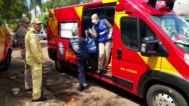 Mulher que esfaqueou homem em Cascavel: só meti nas costas dele para me soltar