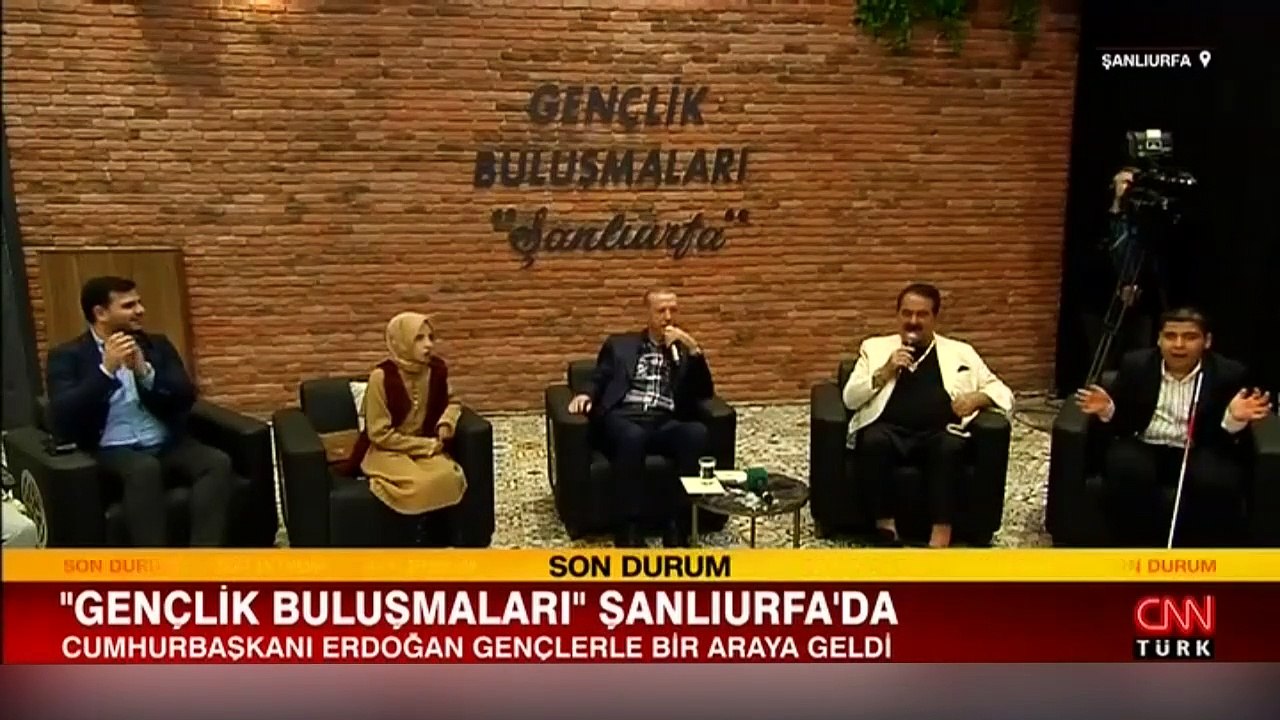 Cumhurbaşkanı Erdoğan, İbrahim Tatlıses ile birlikte türkü söyledi