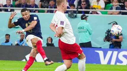 England beats Senegal 3-0 and reaches quarter-finals