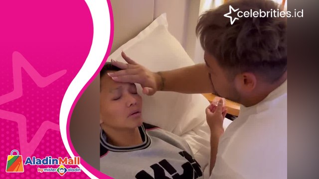 Begini Momen Ivan Gunawan Bertemu Bunda Corla, Makan Bareng sampai Perawatan Wajah