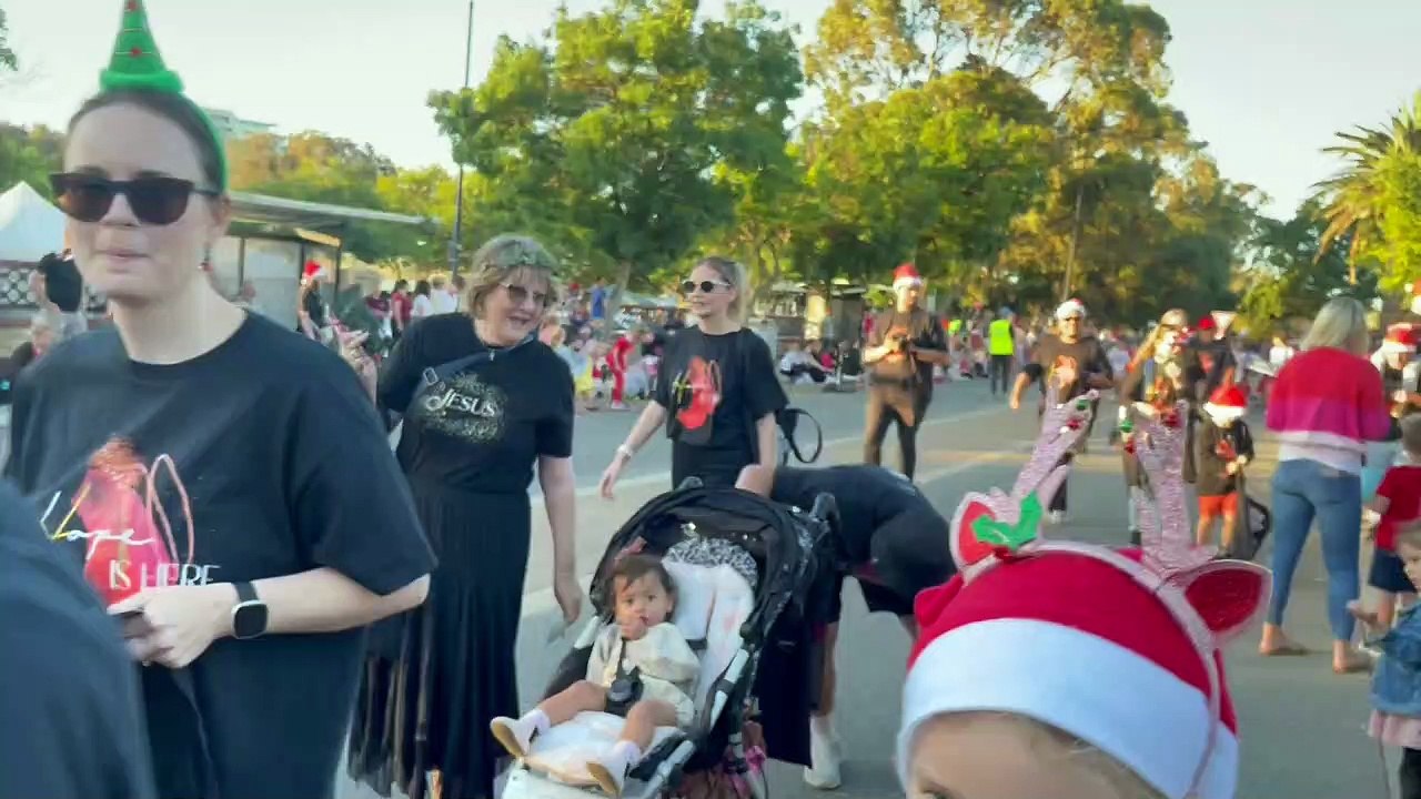 Mandurah Christmas Pagaent 2022 - Video 5