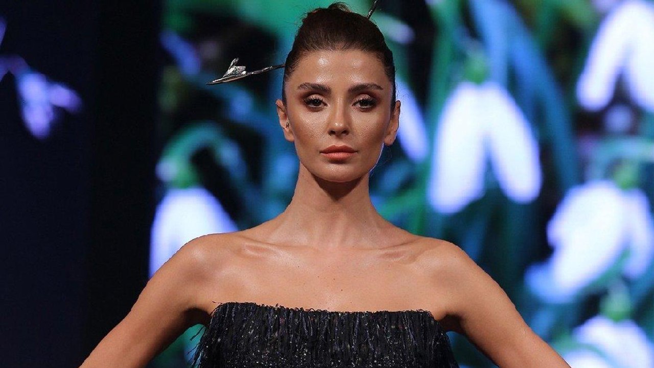 Özge Ulusoy'un babası trafik kazasında hayatını kaybetti