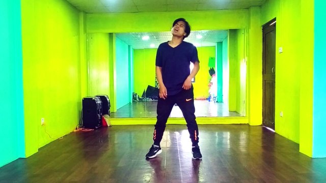 Zin 102 Keti Ko - Uunchai _Zumba Fitness Dance Amitabh Bachchan, Anupam Kher, Boman Irani, Danny D _manoj