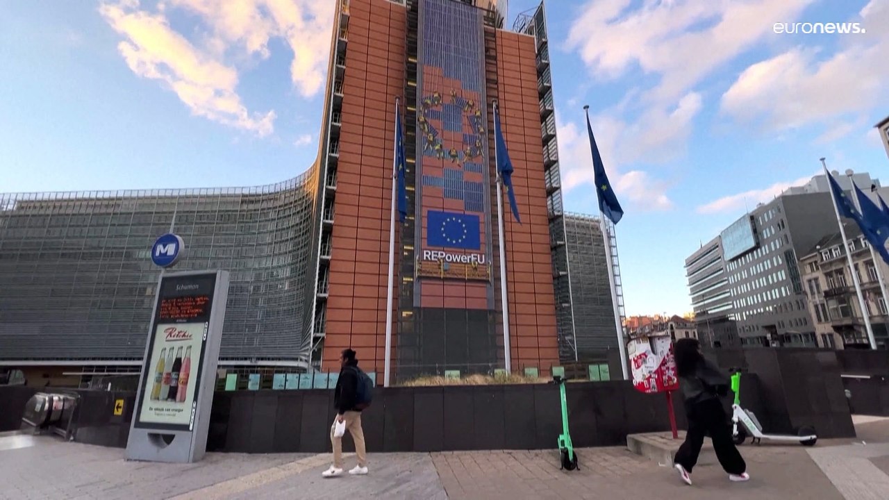 Price cap on Russian crude oil exports due to come into effect