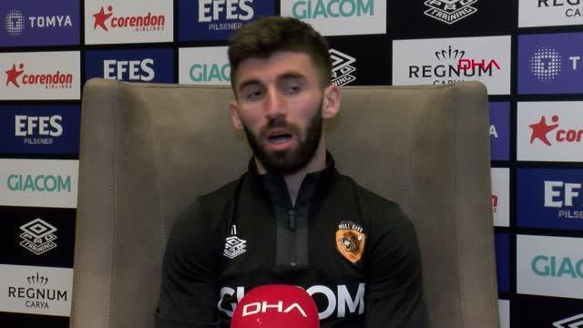 SPOR Hull Cityli Milli futbolcu Doğukan Sinik: Takım arkadaşlarım Türkiye'de kamp yapmaktan dolayı mutlu