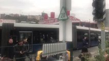 İETT Tramvay kaza anı! ( VİDEO) SON DAKİKA! Alibeyköy İETT Tramvay kazası izle!