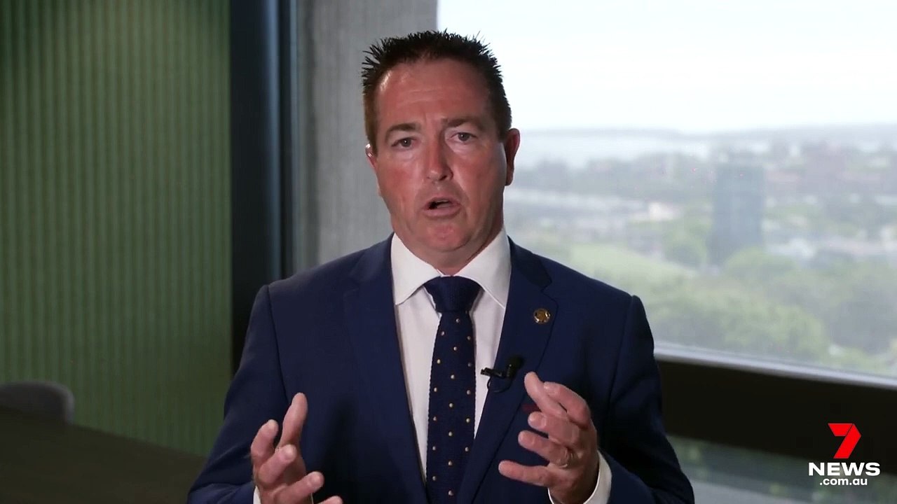 La police australienne annonce une récompense d'un million de dollars australiens pour toute information permettant de résoudre une affaire non résolue de double attentat contre la communauté israélienne en 1982 - VIDEO