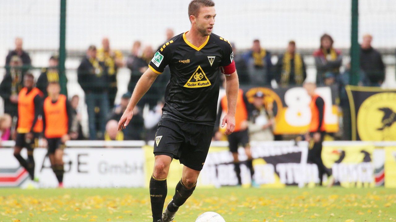 Schwergängiges Derby: Alemannia Aachen muss mit Düren die Punkte teilen