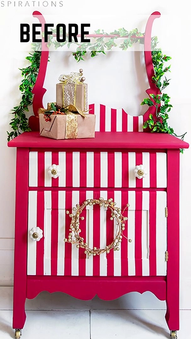 ⁣White Christmas Washstand Makeover