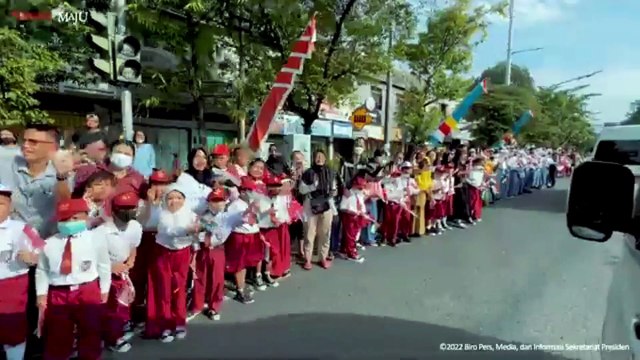 Jokowi Resmikan Super Megah Hadiah dari Presiden Uni Emirat Arab M. Sheikh Zayed di Solo