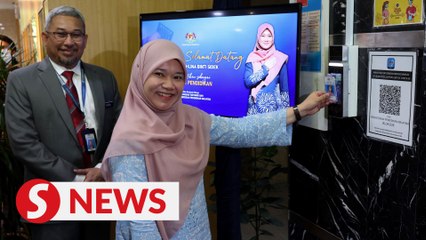 Fadhlina Sidek clock in as Education Minister