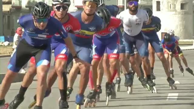 Cientos de patinadores participan en la maratón de La Habana