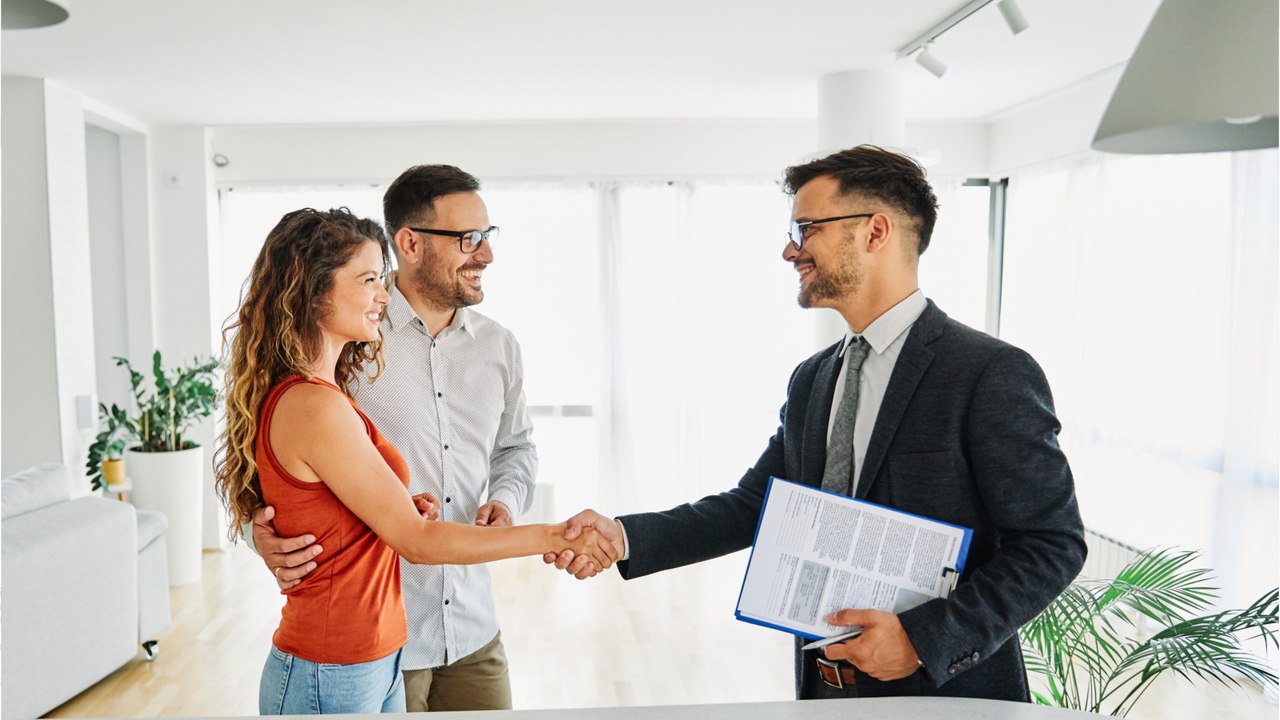 Les agents immobiliers sont-ils en voie d’extinction ?