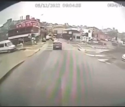ALİBEYKÖY'DEKİ KAZA İETT OTOBÜSÜ KAMERASINDA