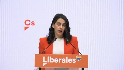 Tải video: Inés Arrimadas anuncia que presentará su propia candidatura si Edmundo Bal no retira la suya