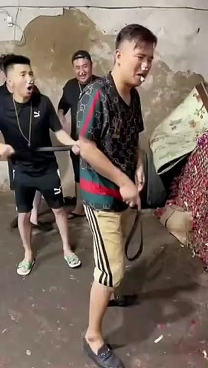 Chinese rubber band game's -- Chinese funny video's -- chinese belt Fighting challenges