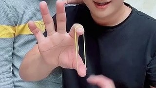 Easy magic tricks with rubber band!