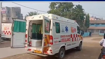 मधुबनी: तेज रफ्तार के कार बाइक टेंपो में जोरदार टक्कर बाइक चालक की स्थिति गंभीर