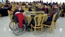 60 engelli vatandaşa tekerlekli sandalye hediye edildi