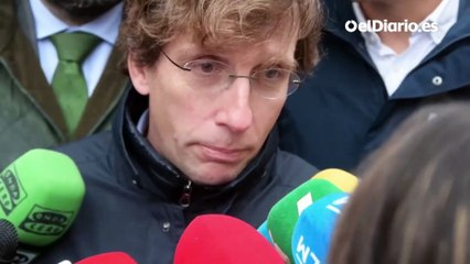 Almeida se defiende de las críticas de la oposición tras la caótica reapertura de la Puerta del Sol: “No ha habido improvisación"