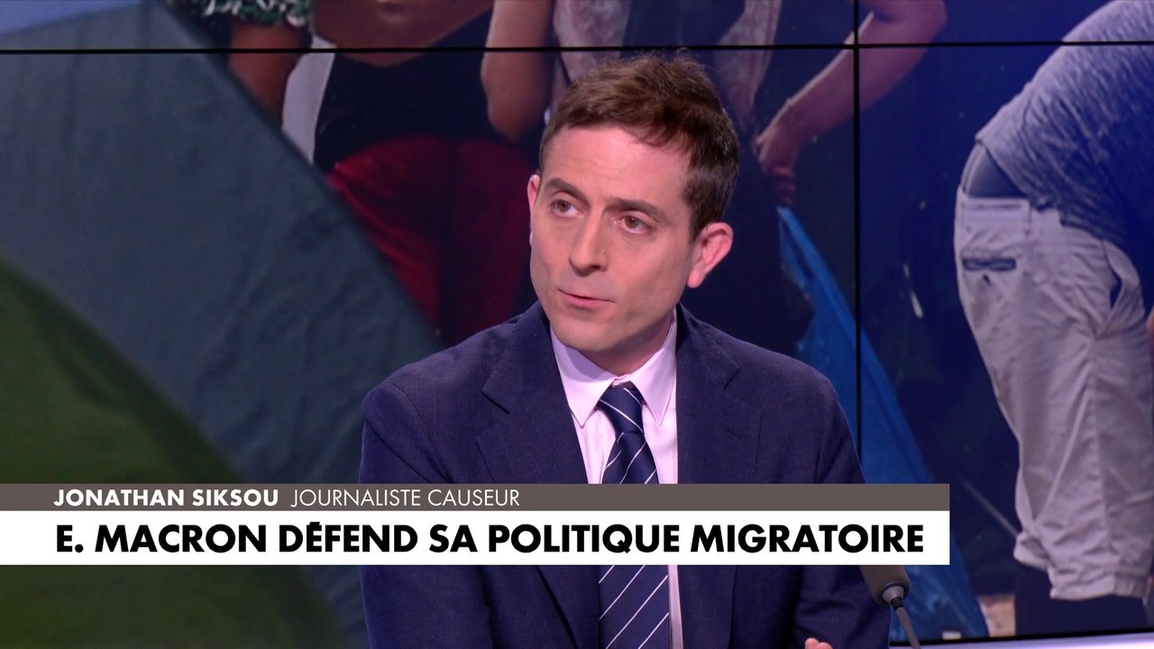 Jonathan Siksou : «Emmanuel Macron prend moins de coups en disant des phrases vides de sens»