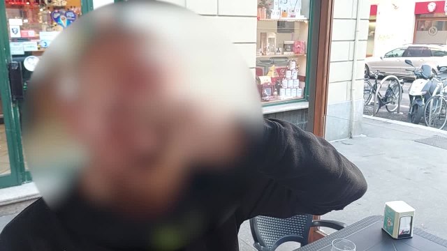 Processo Cospito, botte a un barista durante il corteo degli anarchici a Torino