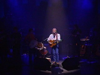 Hugues Aufray - Je reviens (les portes de Saint-Malo)