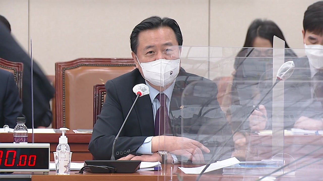 외교차관, 日 '적 기지 반격 능력'에 "韓 동의 있어야" / YTN