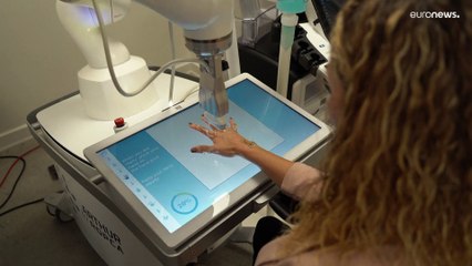 Arthur, il robot che combatte contro l'artrite reumatoide