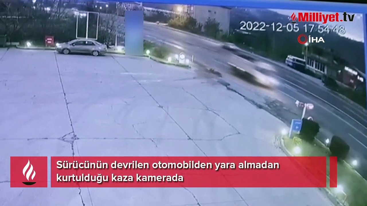 Sürücünün devrilen otomobilden yara almadan kurtulduğu kaza kamerada